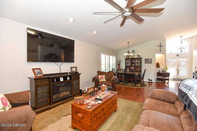 3 bedroom Single Family Residence at 438 Long Cove Road, Plantation Bay, Ormond Beach — photo 2