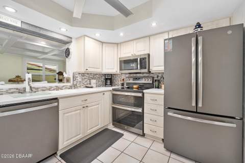 4708 Dixie Drive, Ponce Inlet FL - photo 15 of 66