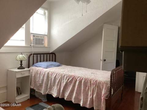 268 Hartford Avenue, Daytona Beach FL - photo 19 of 36