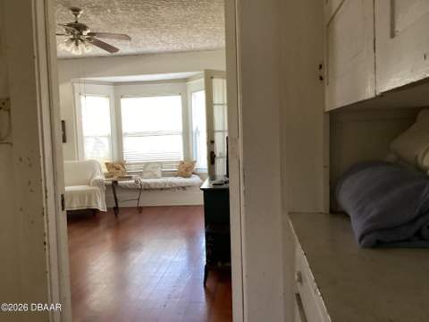268 Hartford Avenue, Daytona Beach FL - photo 10 of 36