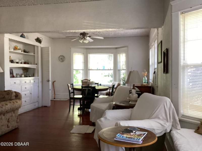 4 bedroom Single Family Residence at 268 Hartford Avenue, Ortona, Daytona Beach — photo 5