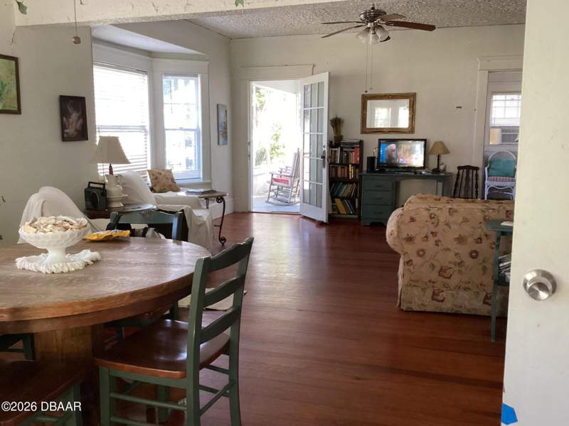 4 bedroom Single Family Residence at 268 Hartford Avenue, Ortona, Daytona Beach — photo 4