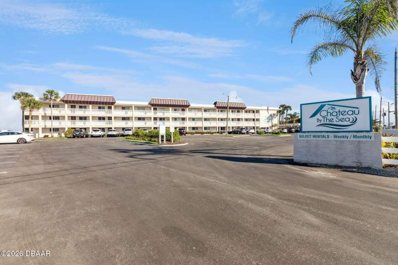 1 bedroom Condominium at 3663 S Atlantic Avenue #31B, Chateau By The Sea, New Smyrna Beach — photo 2