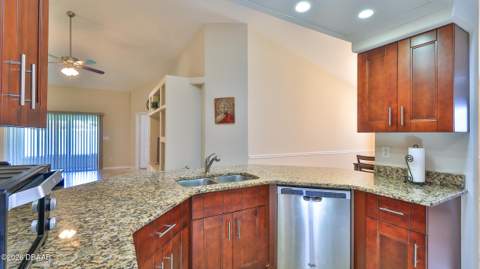 6171 Sabal Point Circle, Port Orange FL - photo 6 of 56