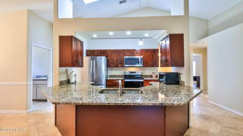 6171 Sabal Point Circle, Port Orange FL - photo 9 of 56