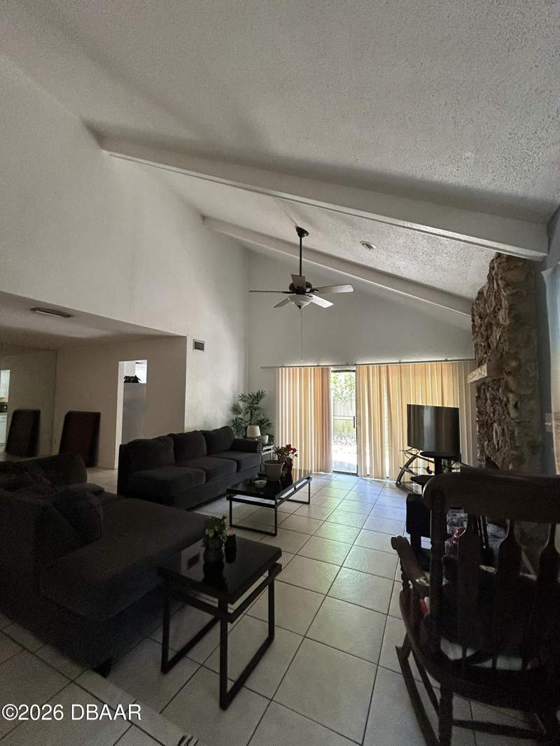 3 bedroom Townhouse at 223 Pine Cone Trail, Autumn Wood, Ormond Beach — photo 5