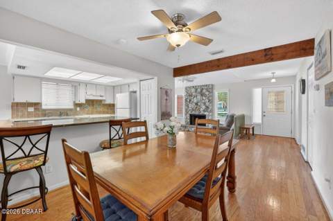 302 Gatewood Court, Ormond Beach FL - photo 10 of 48