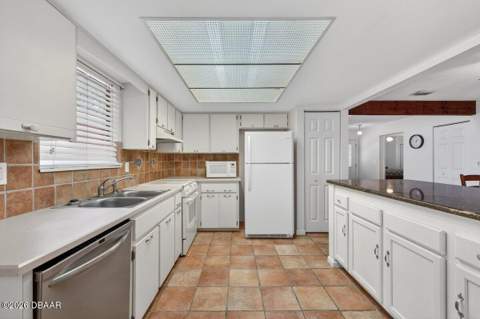 302 Gatewood Court, Ormond Beach FL - photo 14 of 48