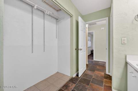 302 Gatewood Court, Ormond Beach FL - photo 23 of 48