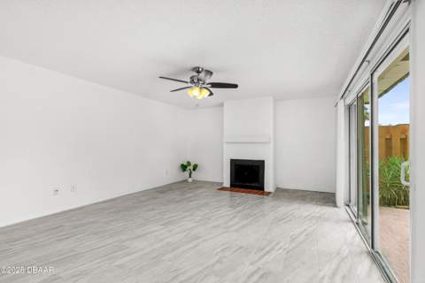 137 Moonstone Court, Port Orange FL - photo 9 of 39