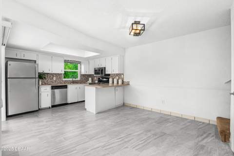 137 Moonstone Court, Port Orange FL - photo 14 of 39