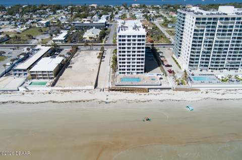 2071 S Atlantic Avenue #902, Daytona Beach Shores FL - photo 7 of 47