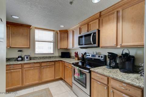 2071 S Atlantic Avenue #902, Daytona Beach Shores FL - photo 14 of 47