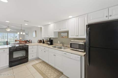 325 N Causeway #D104, New Smyrna Beach FL - photo 12 of 37