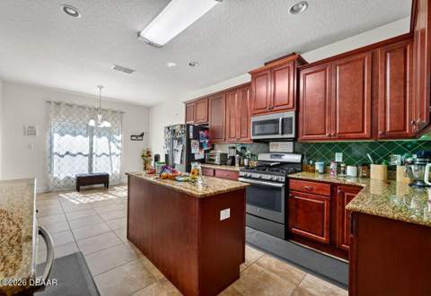 139 Creek Forest Lane, Ormond Beach FL - photo 9 of 72