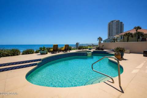 1504 N Atlantic Avenue, Daytona Beach FL - photo 7 of 93