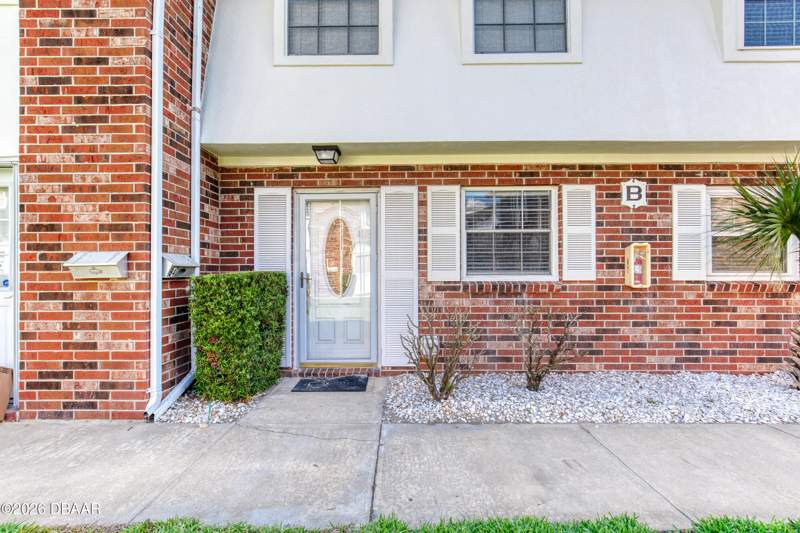 2 bedroom Condominium at 2200 S Palmetto Avenue #b040, Colonial Townhouse, South Daytona — photo 2