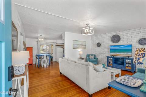 2908 S Peninsula Drive, Daytona Beach FL - photo 8 of 35