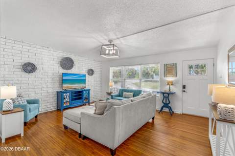 2908 S Peninsula Drive, Daytona Beach FL - photo 10 of 35