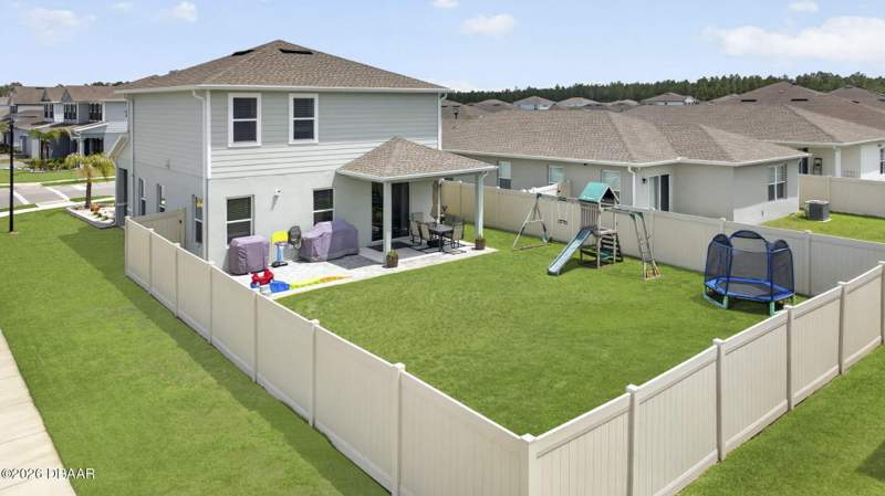 3 bedroom Single Family Residence at 381 Crestwind Drive, Preserve at Lpga, Daytona Beach — photo 3