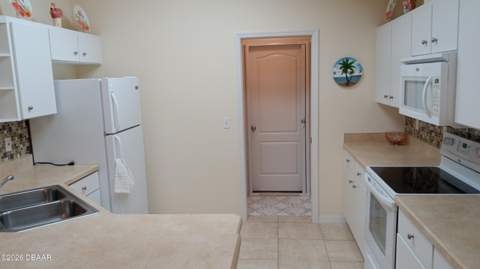 5152 Rogers Avenue, Port Orange FL - photo 8 of 18