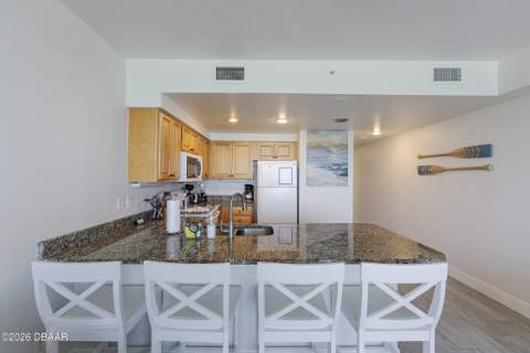 300 N Atlantic Avenue #1705, Daytona Beach FL - photo 21 of 36