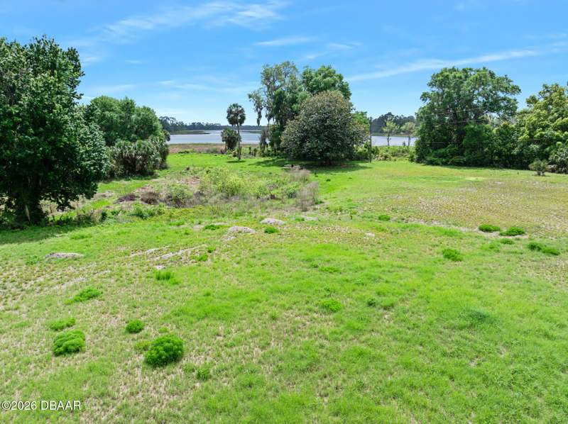 2 bedroom Single Family Residence at 141 N Pine Street, Pierson, Pierson — photo 3
