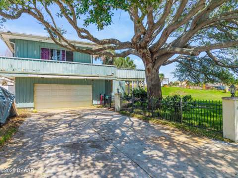 401 Driftwood Avenue, Daytona Beach FL - photo 9 of 43