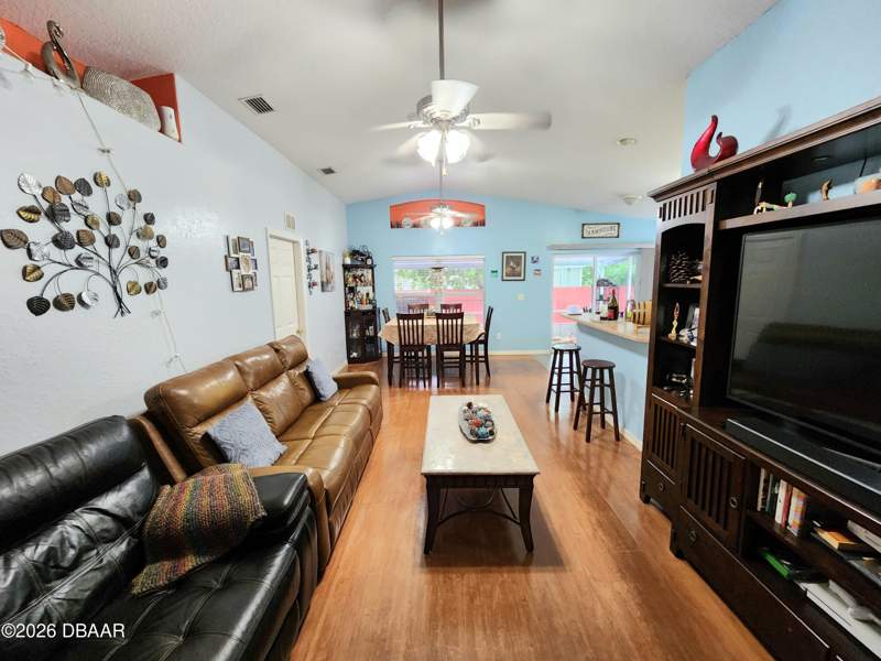 3 bedroom Single Family Residence at 1976 Myrtle Jo Drive, Shady Rest, Ormond Beach — photo 3