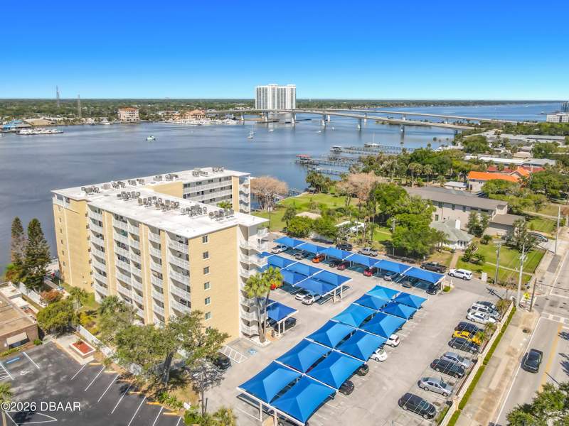 1 bedroom Condominium at 145 N Halifax Avenue #702, Harbor View Condo, Daytona Beach — photo 3