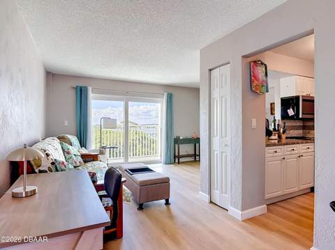 145 N Halifax Avenue #702, Daytona Beach FL - photo 6 of 36