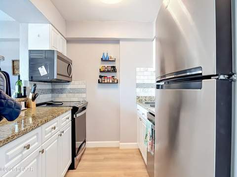 145 N Halifax Avenue #702, Daytona Beach FL - photo 15 of 36