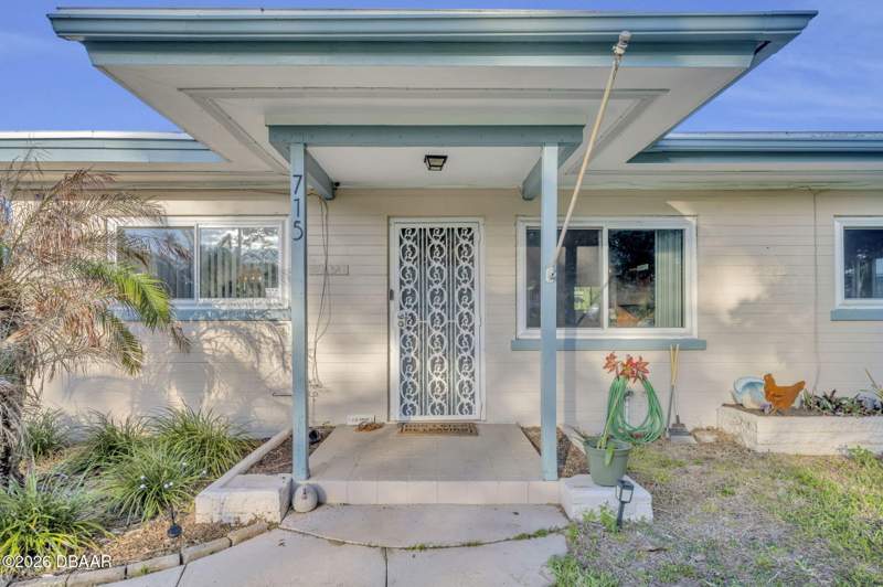 3 bedroom Single Family Residence at 715 Alcazar Avenue, Rio Vista, Ormond Beach — photo 3