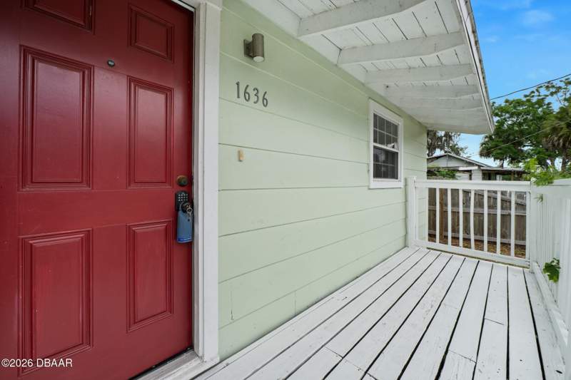 2 bedroom Single Family Residence at 1636 Valencia Avenue, Highland Park, Daytona Beach — photo 4