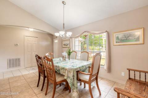 1692 Old Tomoka Road #W, Ormond Beach FL - photo 24 of 47
