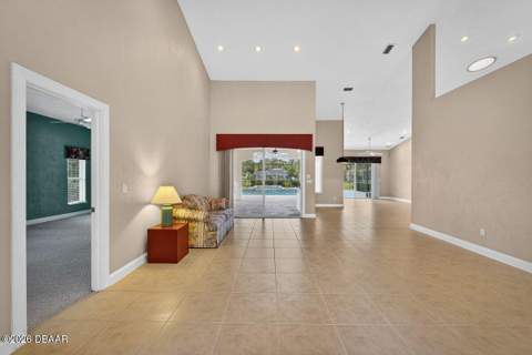 6099 Sabal Hammock Circle, Port Orange FL - photo 16 of 46