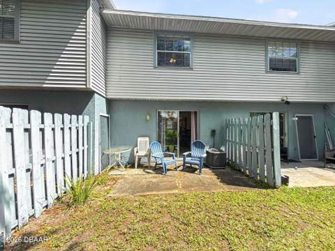 175 Yorktowne Drive #11, Daytona Beach FL - photo 6 of 26