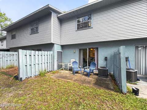 175 Yorktowne Drive #11, Daytona Beach FL - photo 20 of 26