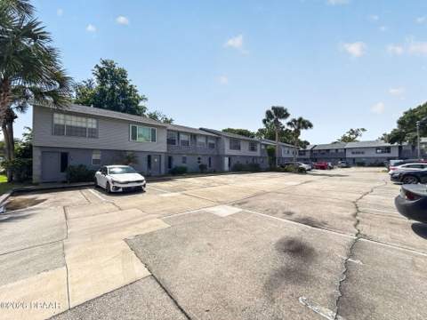 175 Yorktowne Drive #11, Daytona Beach FL - photo 23 of 26