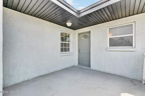 1027 Bel Aire Drive, Daytona Beach FL - photo 6 of 46