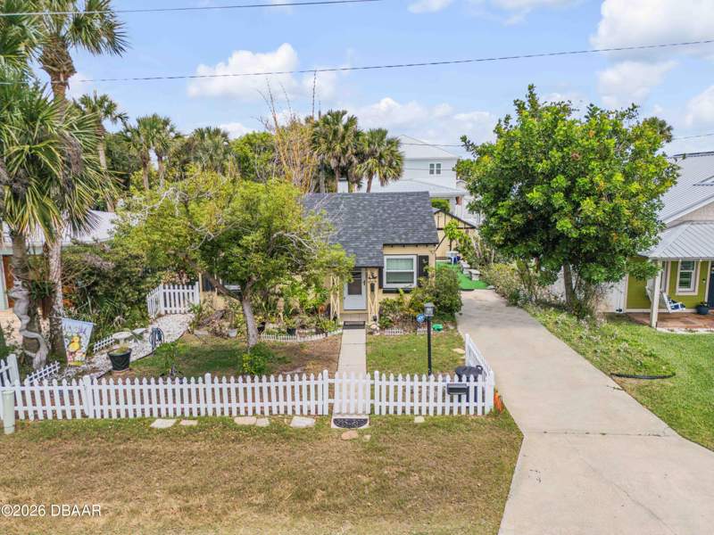 2 bedroom Single Family Residence at 204 Condict Drive, New Smyrna Beach, New Smyrna Beach — photo 3