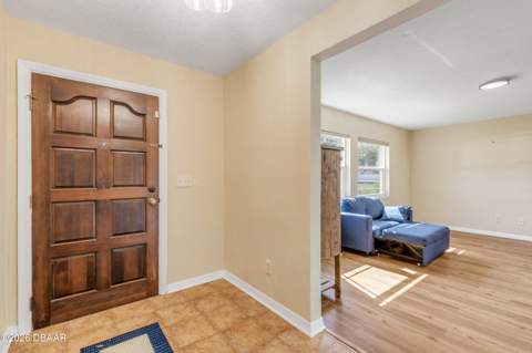 704 Green Road, New Smyrna Beach FL - photo 8 of 47