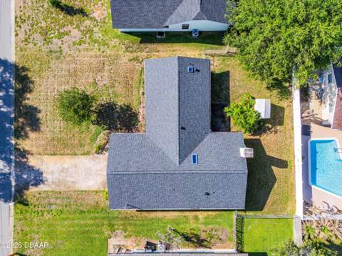 704 Green Road, New Smyrna Beach FL - photo 7 of 47