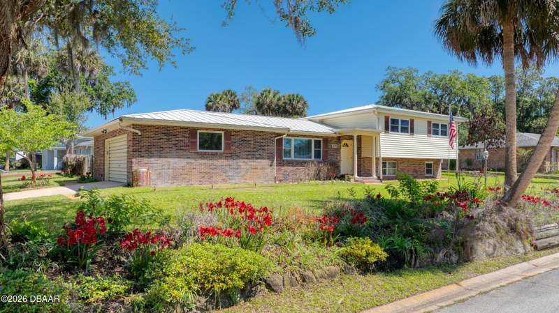4 bedroom Single Family Residence at 308 Navajo Avenue, Tomoka View, Ormond Beach — photo 5