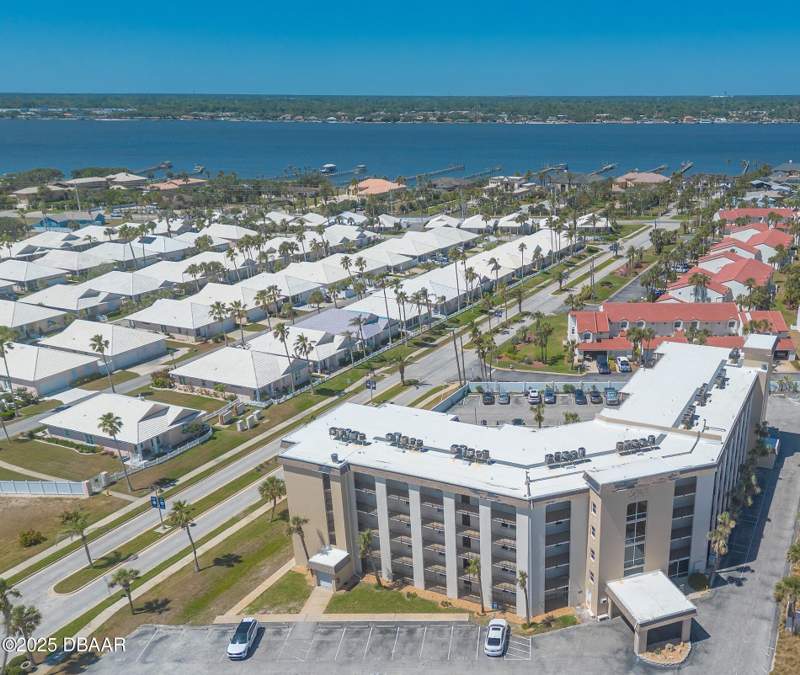 2 bedroom Condominium at 2626 S Atlantic Avenue #302, Twenty-Six Twenty-Six Condo, Daytona Beach Shores — photo 4