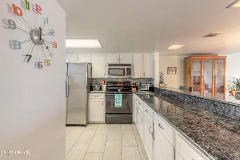 2626 S Atlantic Avenue #302, Daytona Beach Shores FL - photo 7 of 30