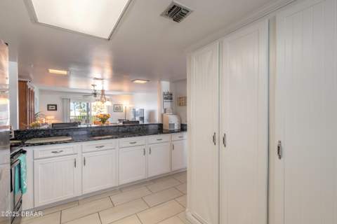 2626 S Atlantic Avenue #302, Daytona Beach Shores FL - photo 9 of 30