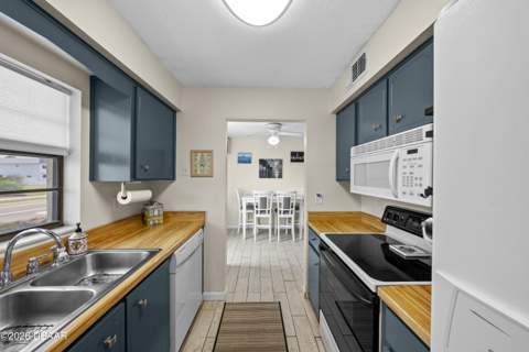 3750 S Atlantic Avenue #19, Daytona Beach Shores FL - photo 10 of 41