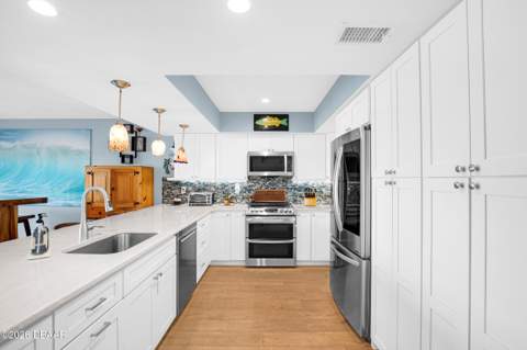 121 Lagoon Court, New Smyrna Beach FL - photo 19 of 62