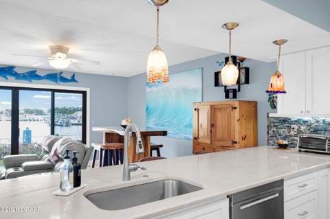 121 Lagoon Court, New Smyrna Beach FL - photo 20 of 62
